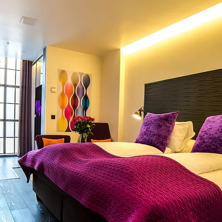 No13 Hotel 4*