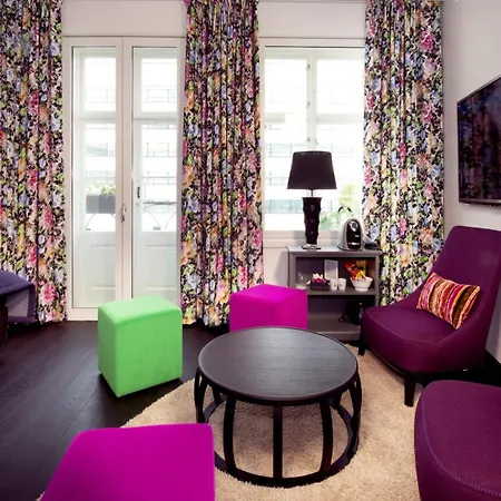 Hotel No13 4*