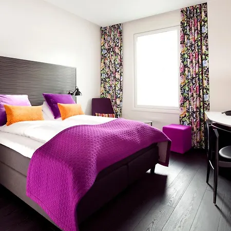 Hotel No13